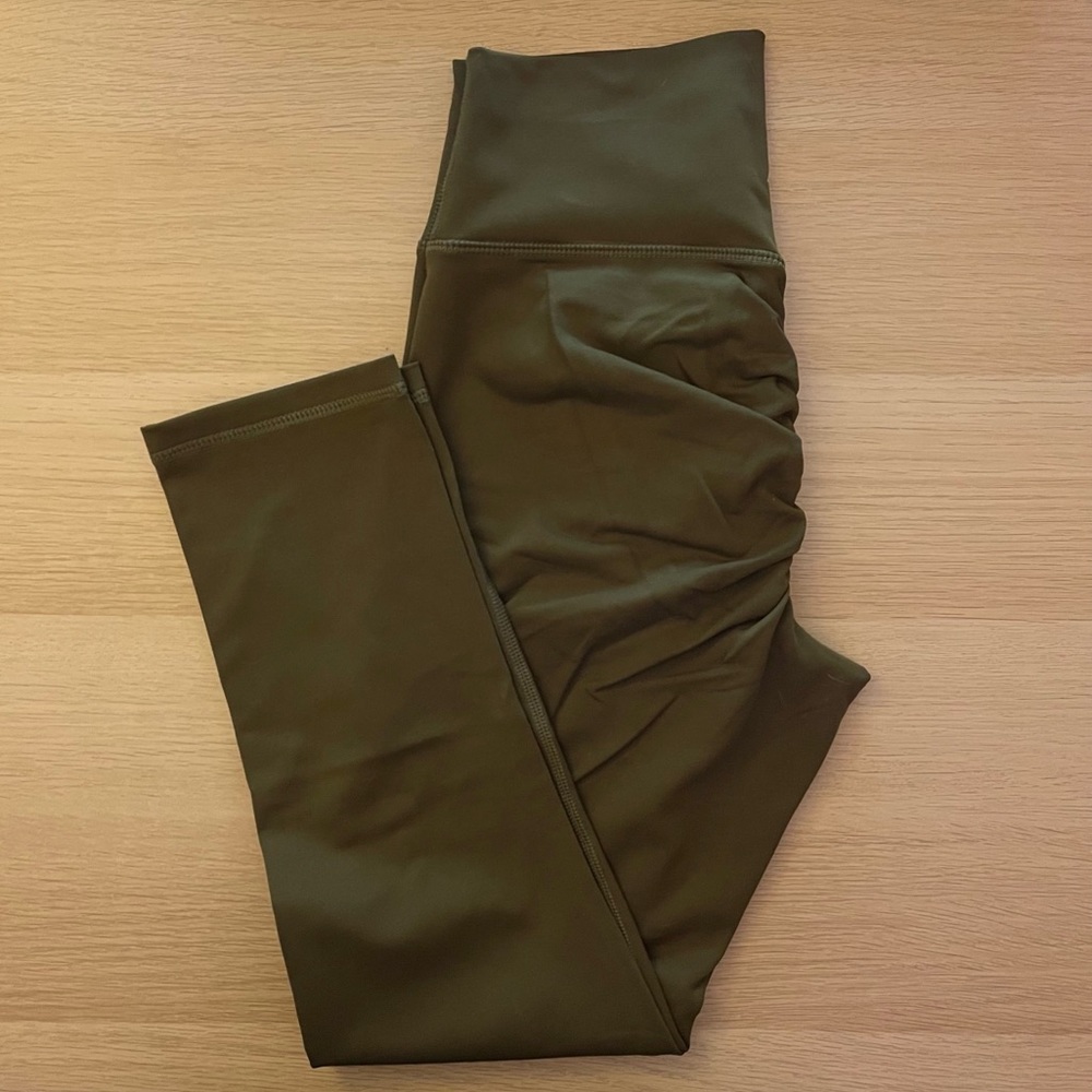 Muscle Nation 7/8 Scrunch Leggings